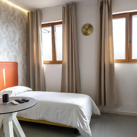 Foresteria Smart Pensión Viadana
